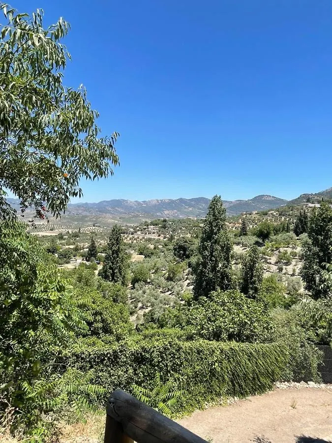 Noviembre La Iruela Villa 0*,