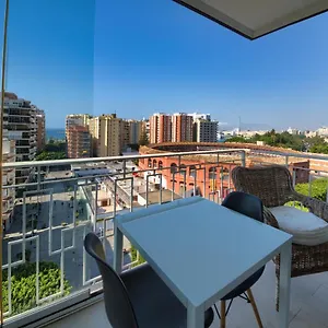 https://holidays2malaga-reding-terraza-impresionantes-vistas.hotelsinnerja.org
